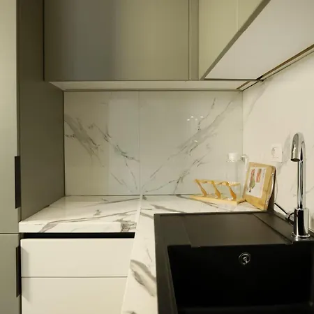 Apartment R&r Seaside Hideaway Durrës