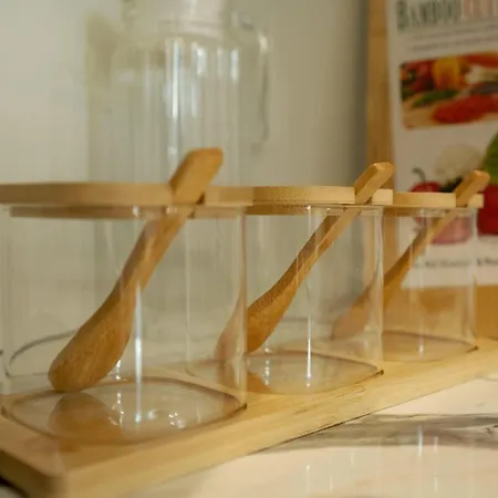 R&r Seaside Hideaway *